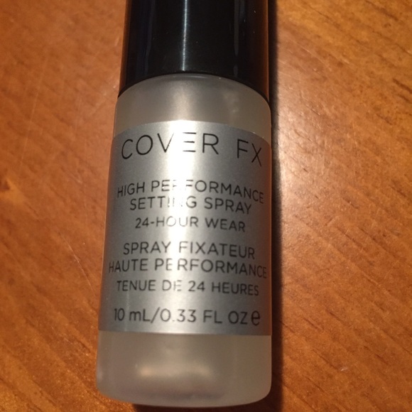 Cover FX High Performance Setting Spray - Picture 3 of 7